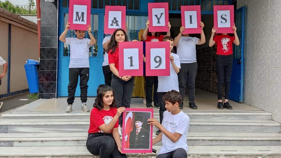 19 Mayıs Atatürk'ü Anma Gençlik ve Spor Bayramı